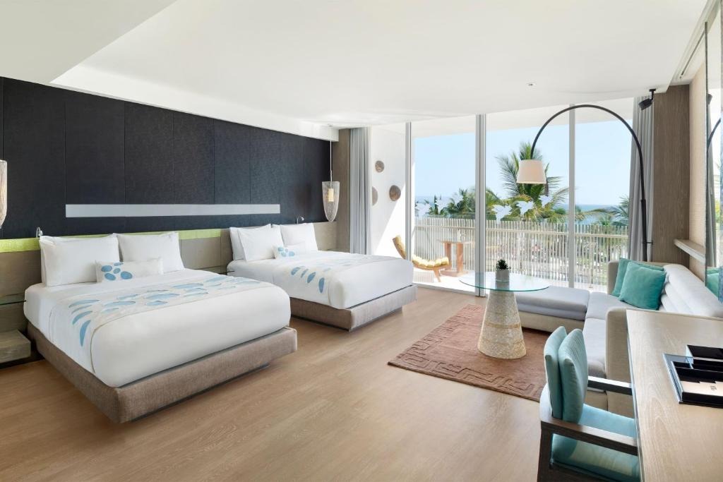 هتل سمینیاک